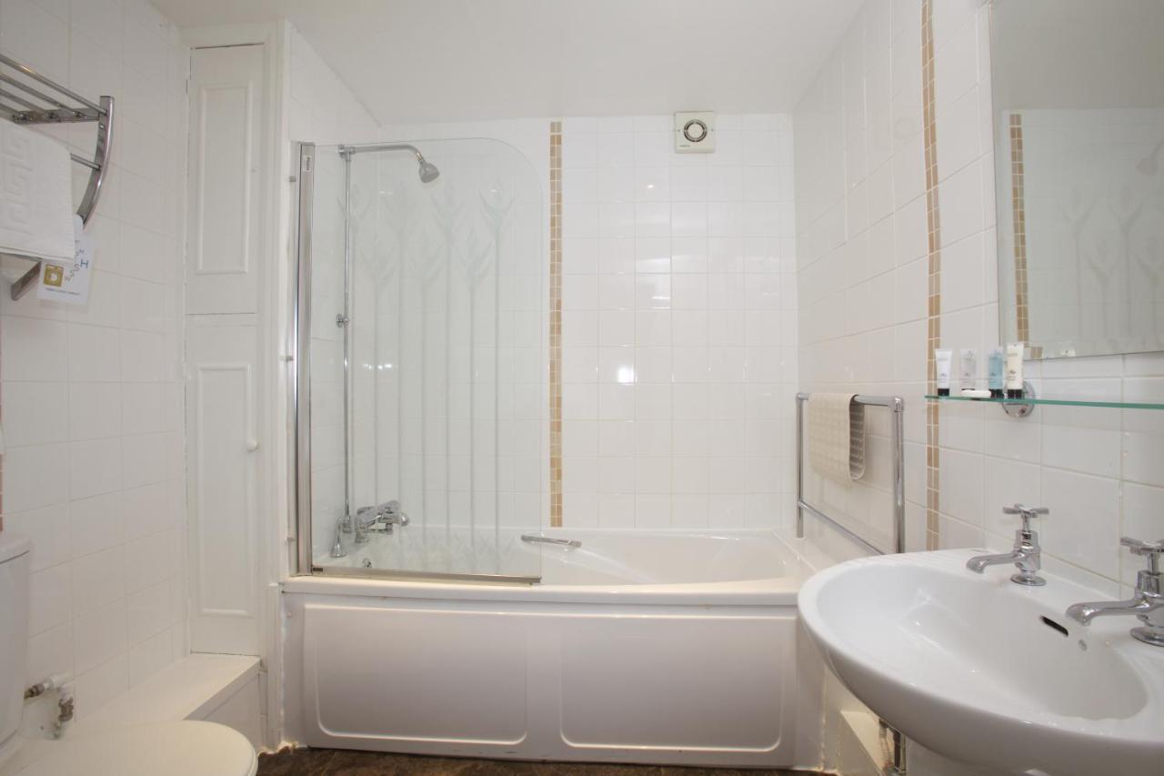 Fisherman'S Cot, Tiverton By Marston'S Inns Bagian luar foto
